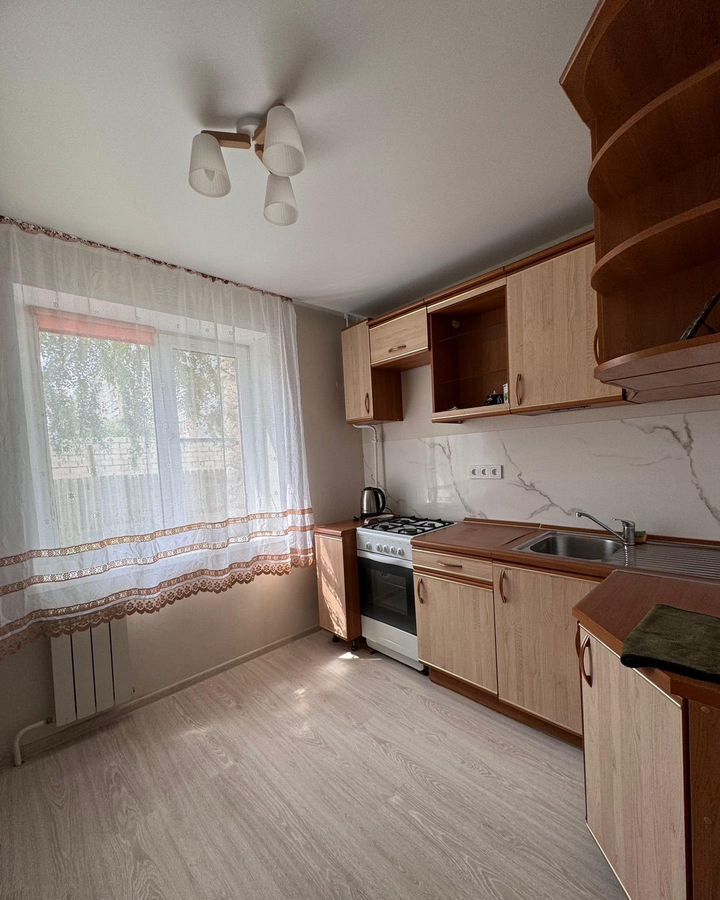 квартира г Курган мкр 3-й р-н Заозерный, жилой район Заозёрный, 21 фото 2