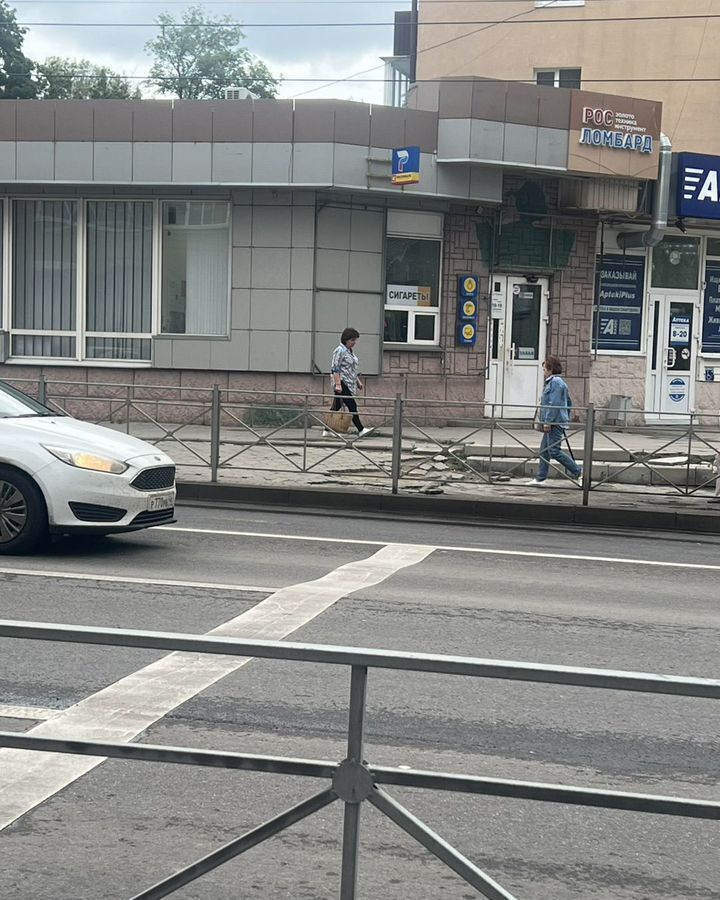торговое помещение г Курск р-н Центральный ул Садовая 13а фото 4