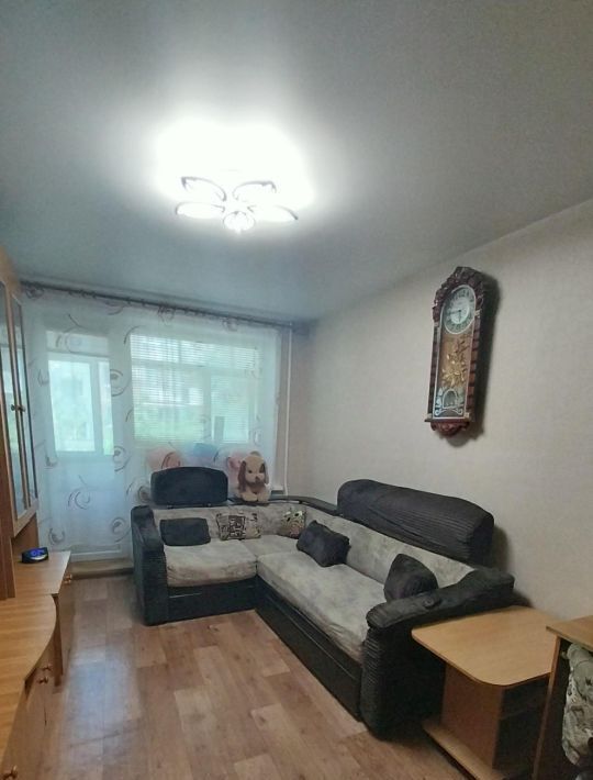 квартира г Волжский ул Мира 90 фото 1