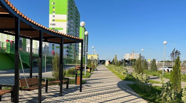 р-н Прикубанский ул им. генерал-лейтенанта Александра Сапрунова 17 фото