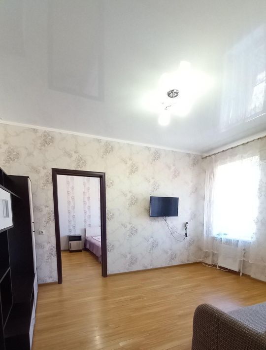 квартира г Новороссийск ул Голицына 9 фото 4