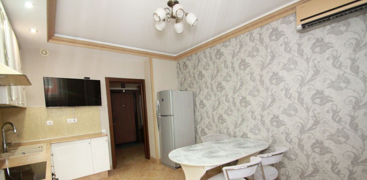 квартира г Краснодар р-н Прикубанский ул 1-го Мая 338 фото 3