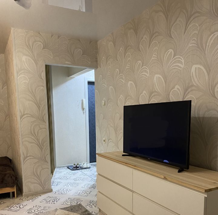 квартира г Омск р-н Центральный ул Омская 77к/3 фото 2