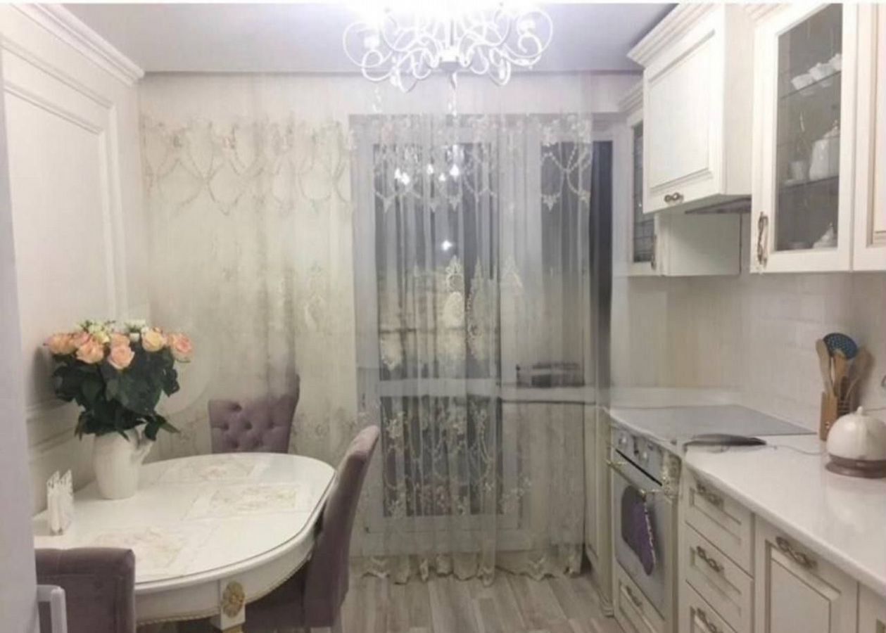 квартира г Чебоксары р-н Московский ул Радужная 18 фото 4