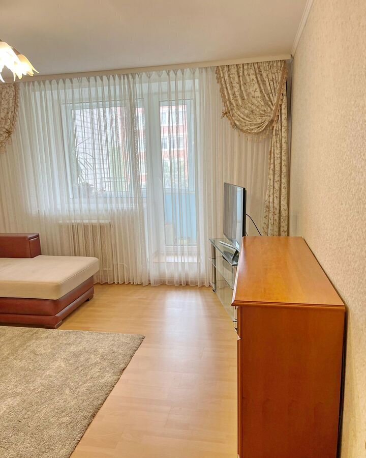 квартира г Калининград р-н Ленинградский ул Еловая аллея 66 фото 2
