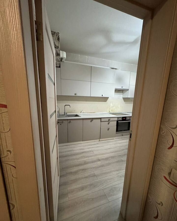 квартира г Абакан ул Стофато 5д фото 18