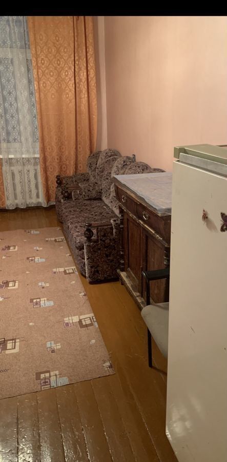 комната г Саратов р-н Волжский ул Московская 47 фото 1