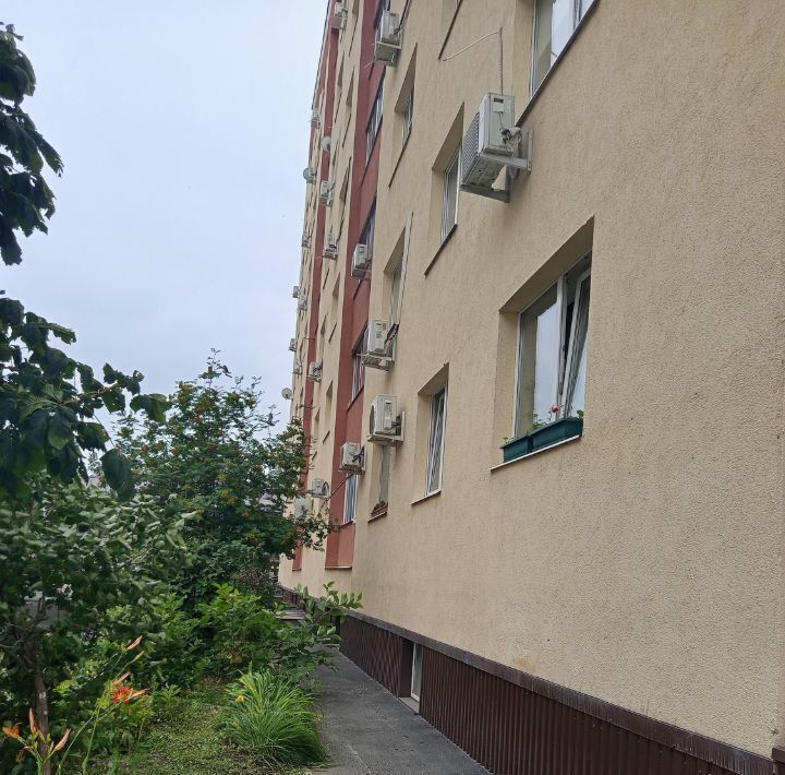 квартира г Тольятти р-н Центральный ул Горького 74 фото 1