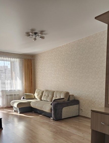 квартира г Омск р-н Кировский пр-кт Комарова 11 фото 5