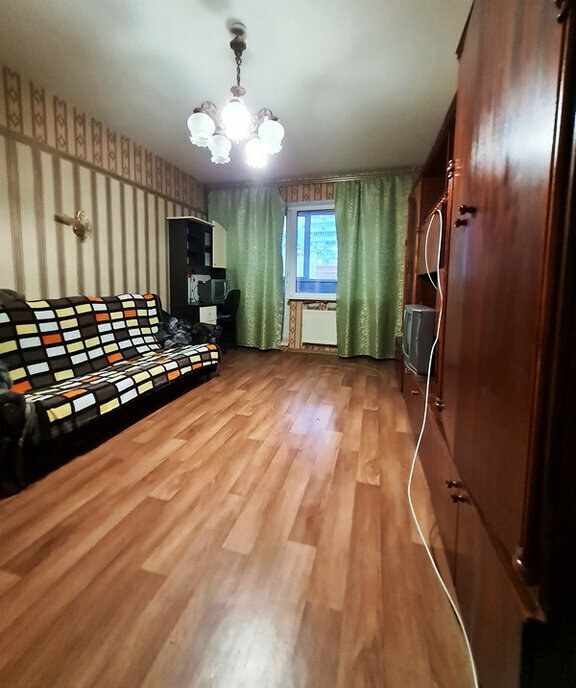 квартира г Саратов улица имени П. Ф. Батавина, 13 фото 1