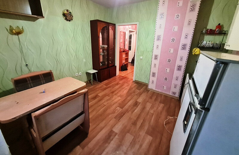 квартира г Саратов улица имени П. Ф. Батавина, 13 фото 4