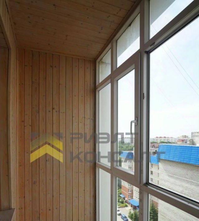 квартира г Омск р-н Кировский пр-кт Комарова 15 фото 5