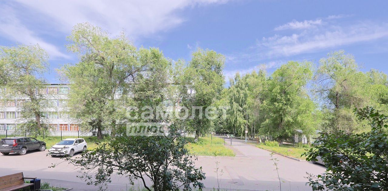 квартира г Кемерово р-н Ленинский пр-кт Ленина 132а фото 3