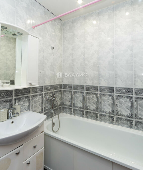 квартира г Тобольск 15-й микрорайон 33 фото 7