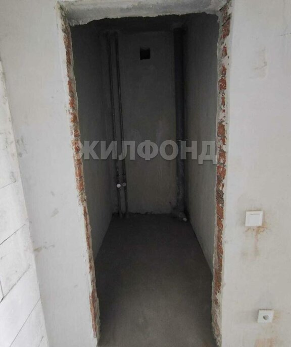 квартира г Новосибирск Золотая Нива ул Есенина 67 фото 9
