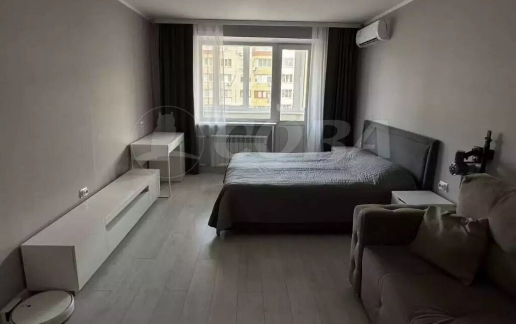 квартира г Тюмень ул 50 лет Октября 80к/1 фото 2