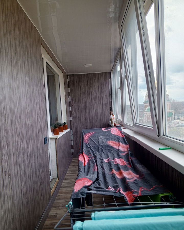 квартира г Новоульяновск ул Заводская 2/33 фото 5