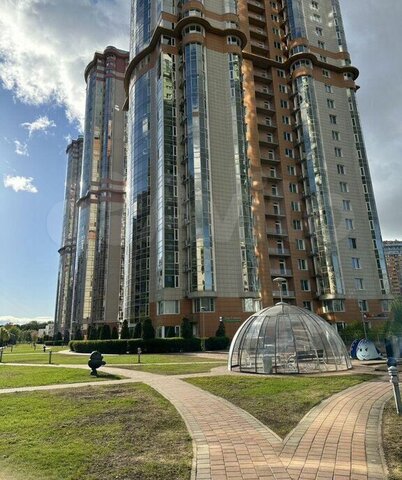 метро Тропарёво пр-кт Вернадского 94к/2 фото