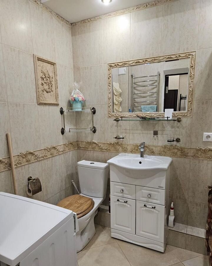 квартира г Краснодар р-н Западный пр-кт Чекистов 42 мкр-н Юбилейный фото 2