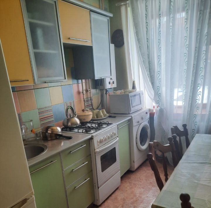 квартира р-н Тихорецкий г Тихорецк ул Московская 185 фото 1