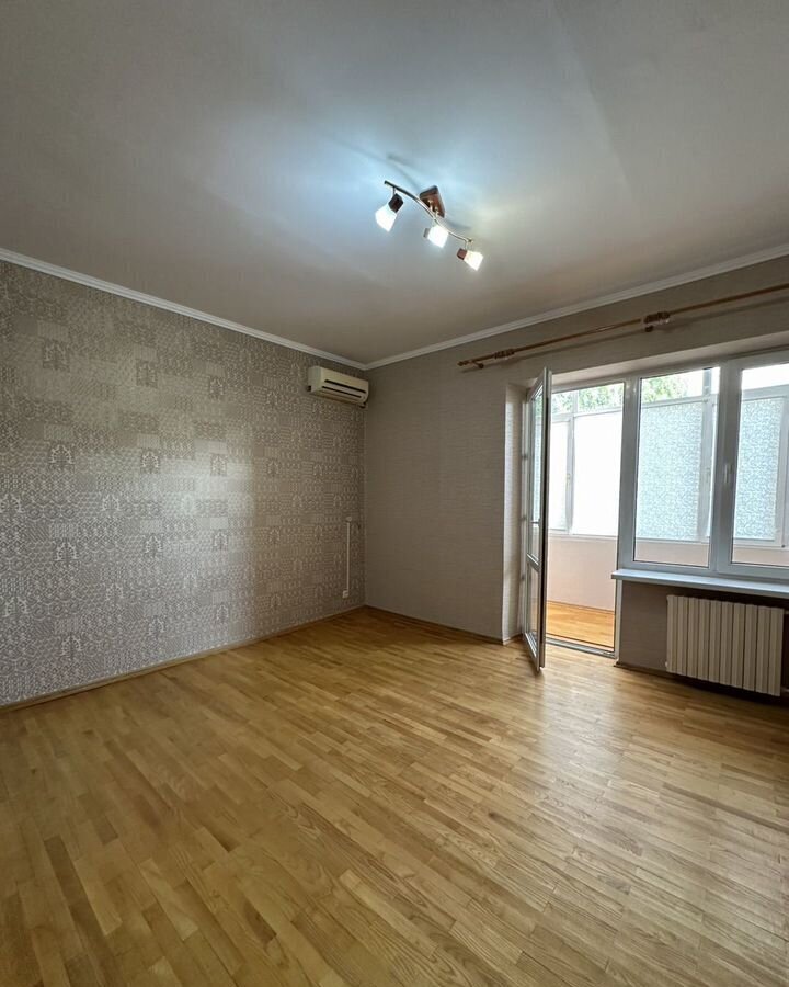 квартира г Краснодар р-н Прикубанский ул им. Дементия Красюка 64 фото 1