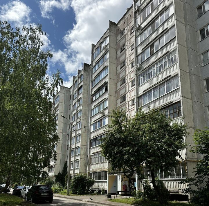 квартира г Казань Яшьлек ул Фатыха Амирхана 77 фото 1
