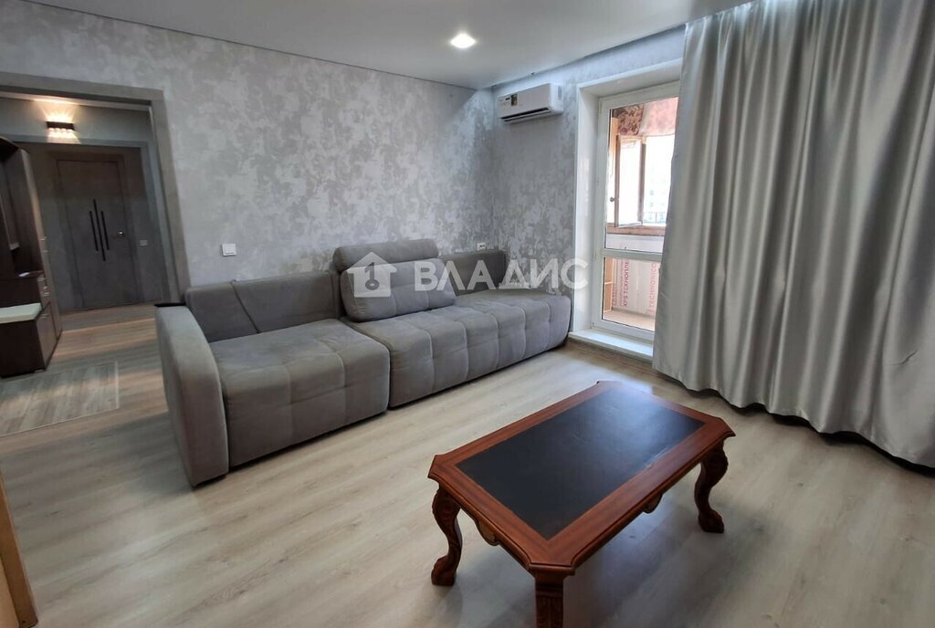 квартира г Тобольск р-н мкр 9 28А фото 17