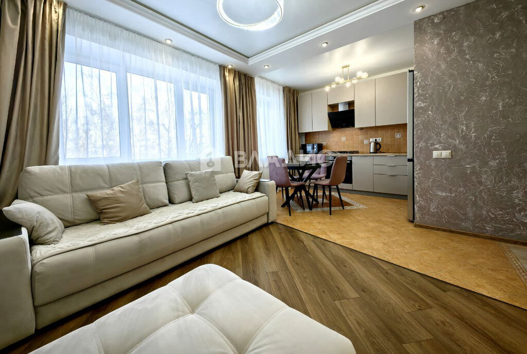 квартира г Смоленск ул Нарвская 21к/1 фото 1