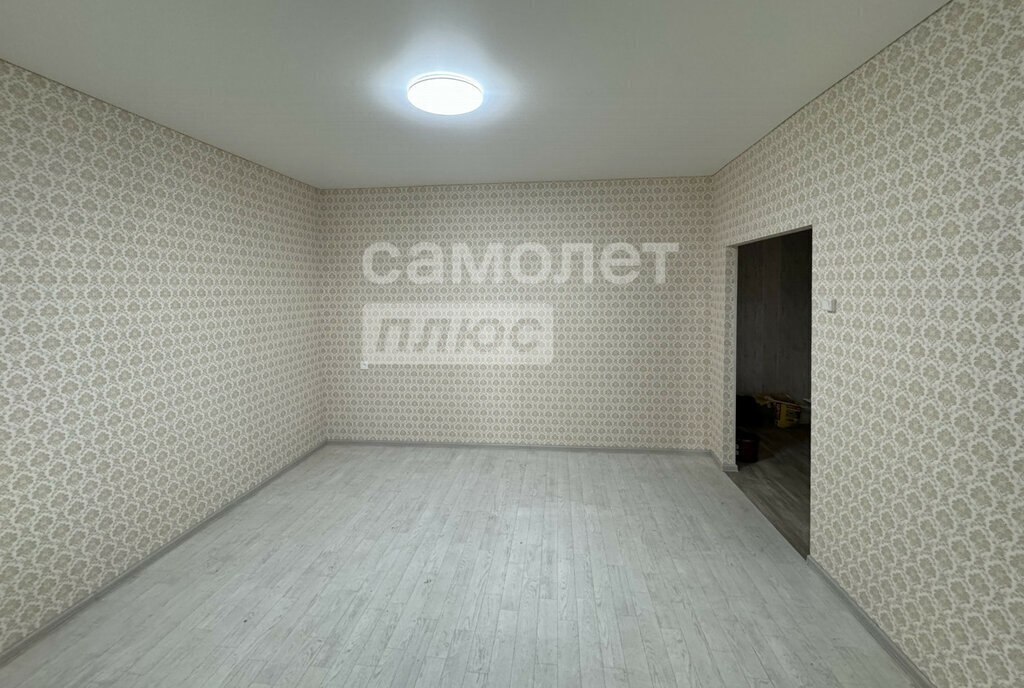квартира г Астрахань ул Бориса Алексеева 65к/1 фото 1