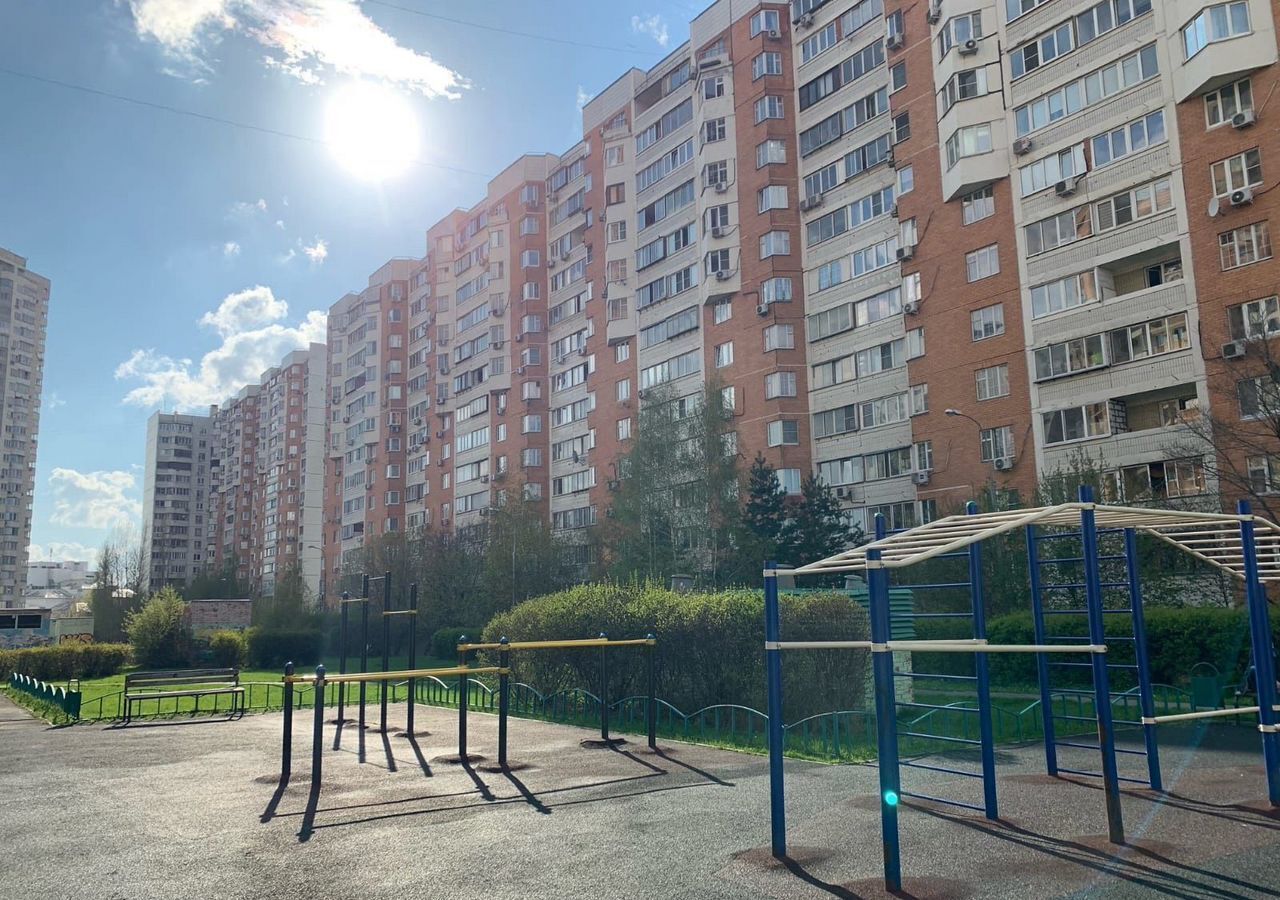 квартира г Москва метро Братиславская ул Верхние Поля 10 фото 1