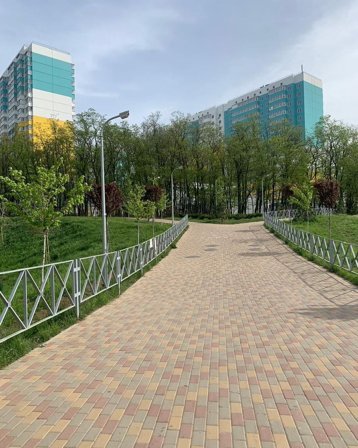 квартира г Ростов-на-Дону р-н Октябрьский ул Дмитрия Петрова 9 фото 8