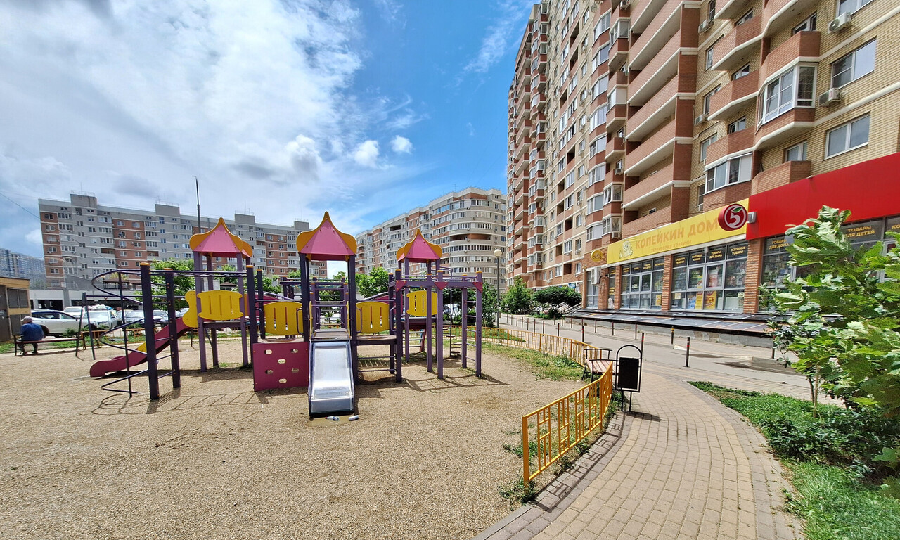 квартира г Краснодар ул Командорская 3/2 фото 3