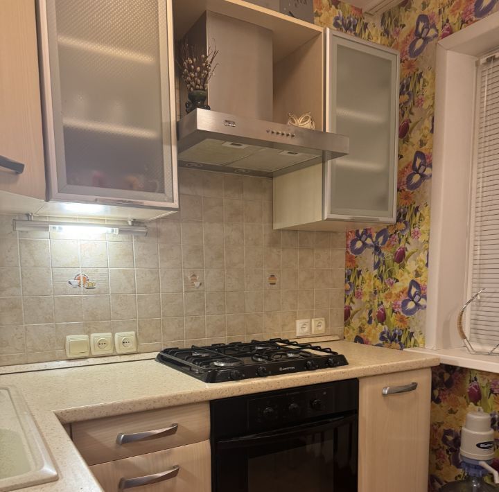квартира г Тверь р-н Московский ул Резинстроя 9к/3 фото 4