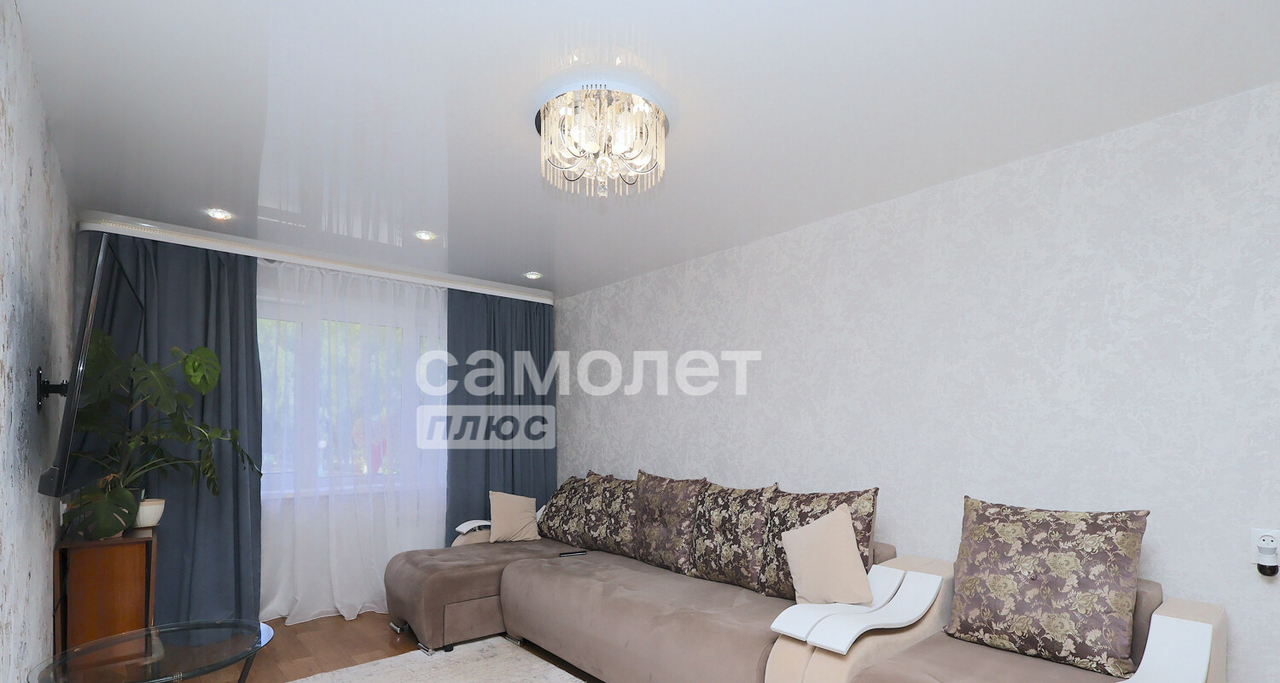 квартира г Кемерово пр-кт Ленина 132а фото 1