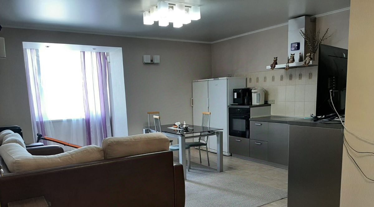 квартира г Омск р-н Октябрьский ул Орловского 3 фото 8