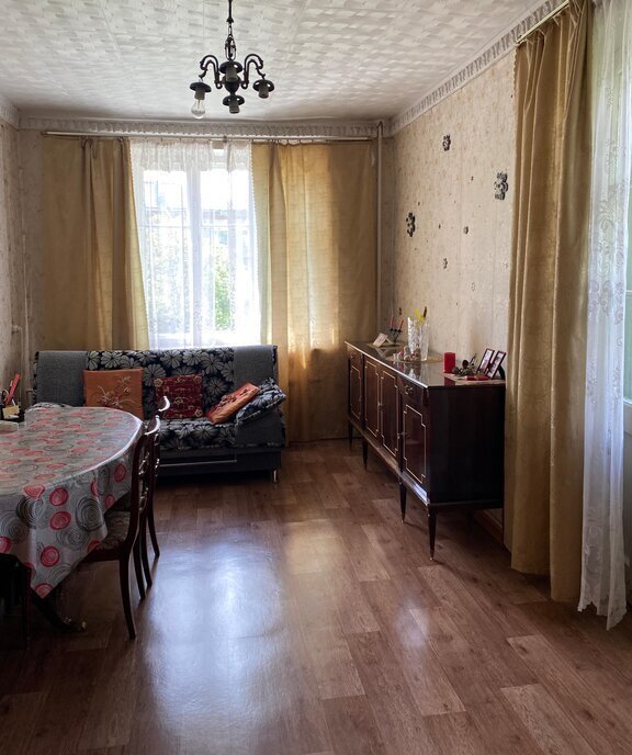 квартира г Северск ул Калинина 18 фото 2