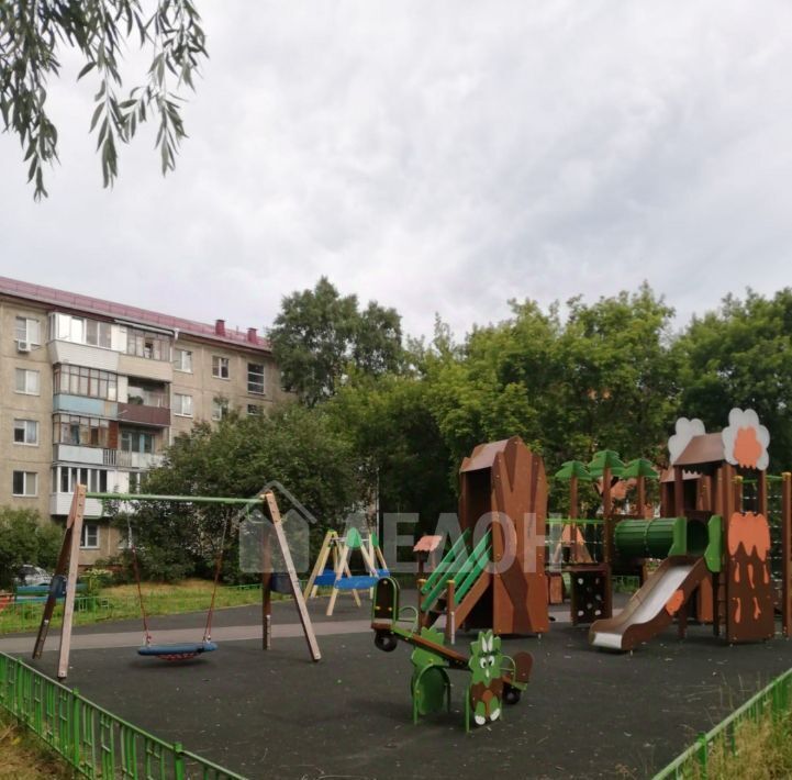 комната г Омск р-н Центральный ул Нахимова 57а пос. Амурский фото 10