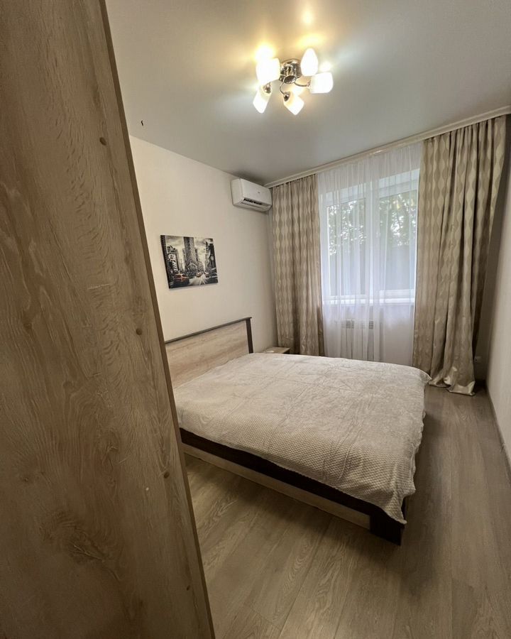 квартира г Саратов р-н Заводской ул. имени Г. К. Орджоникидзе, 42А фото 4