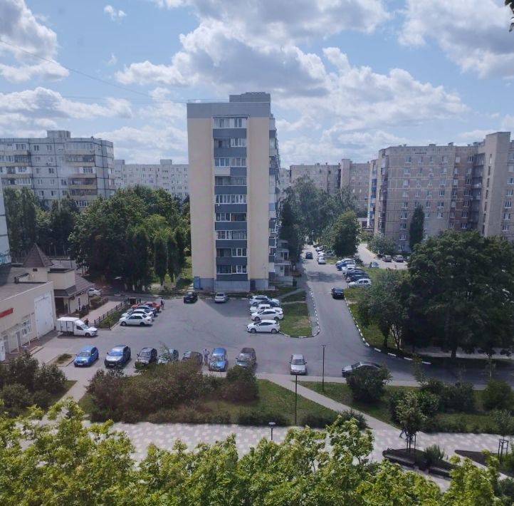 квартира г Старый Оскол микрорайон Жукова 20 фото 17