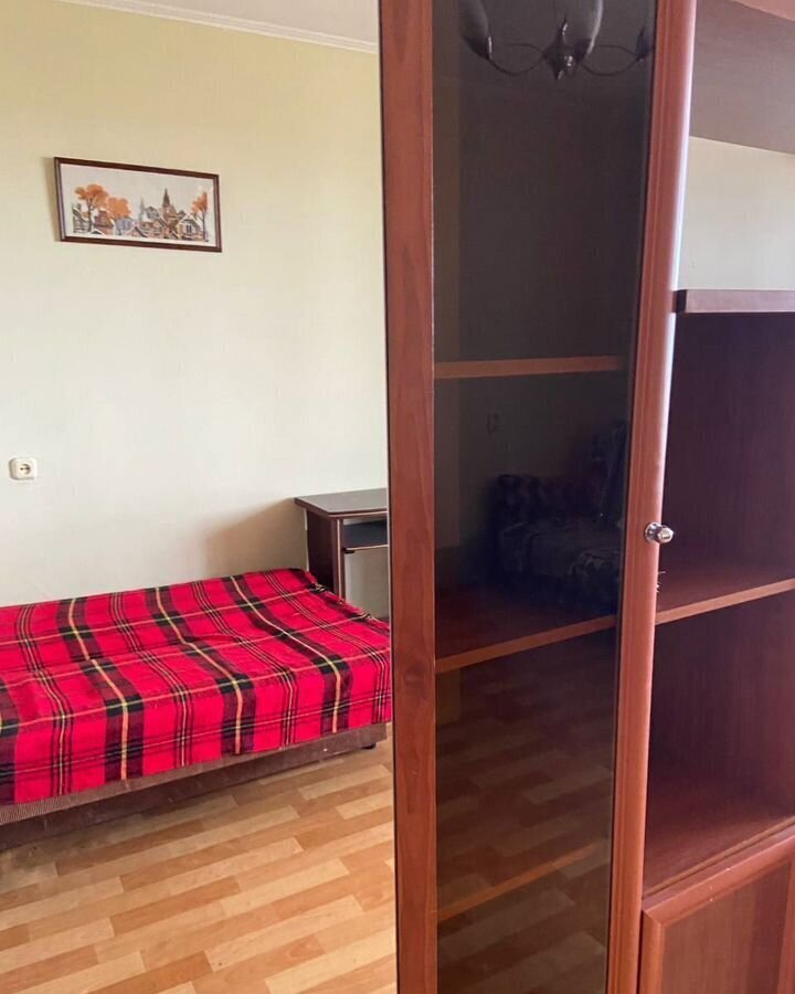 комната г Казань р-н Советский ул Космонавтов 44 фото 3