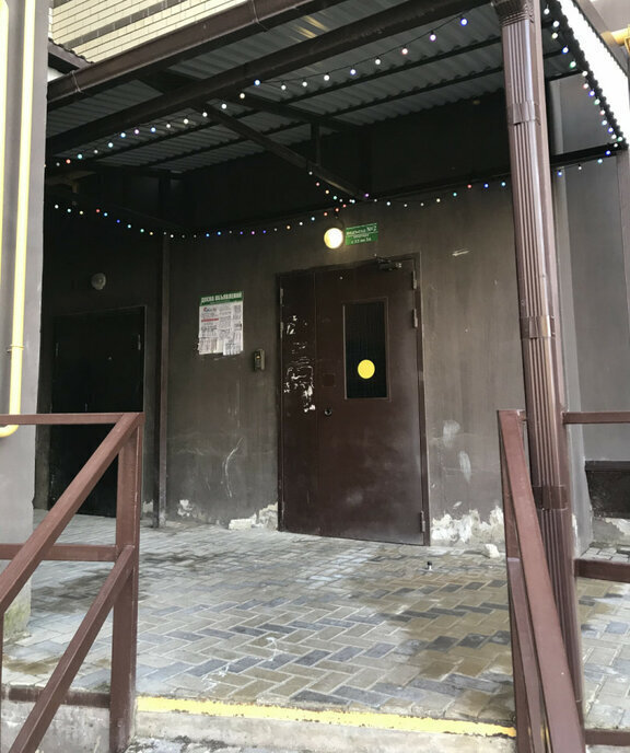 квартира р-н Ейский г Ейск ул Коммунистическая 77/1 фото 18