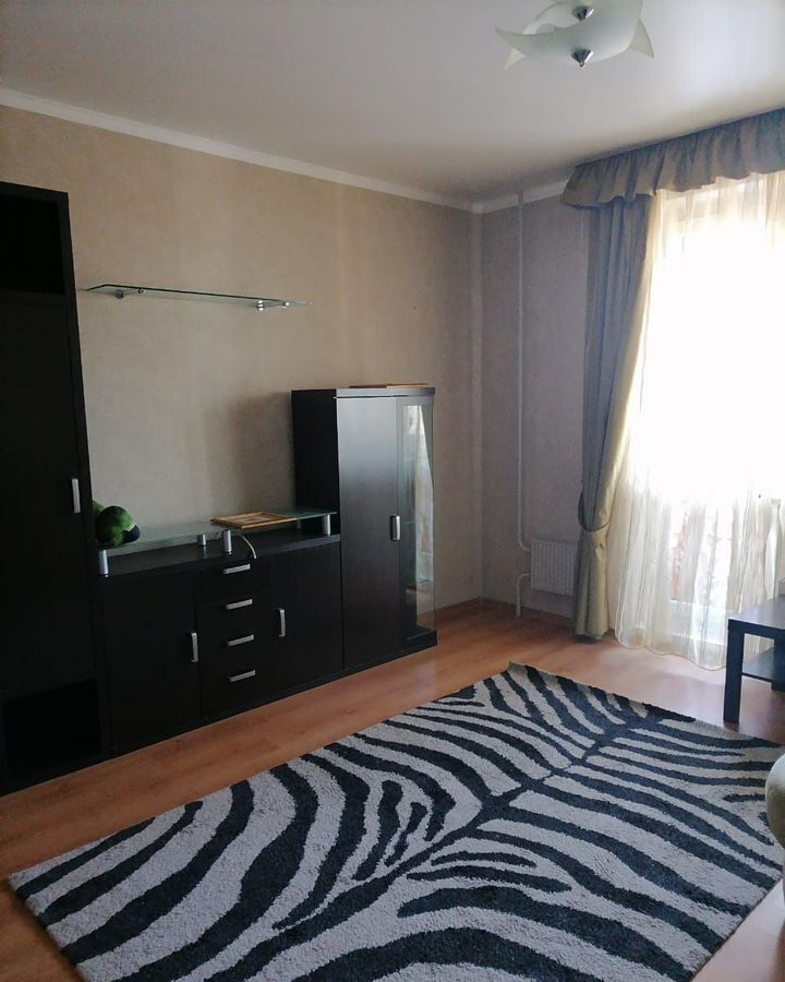 квартира г Челябинск р-н Курчатовский ул Молодогвардейцев 19а фото 1