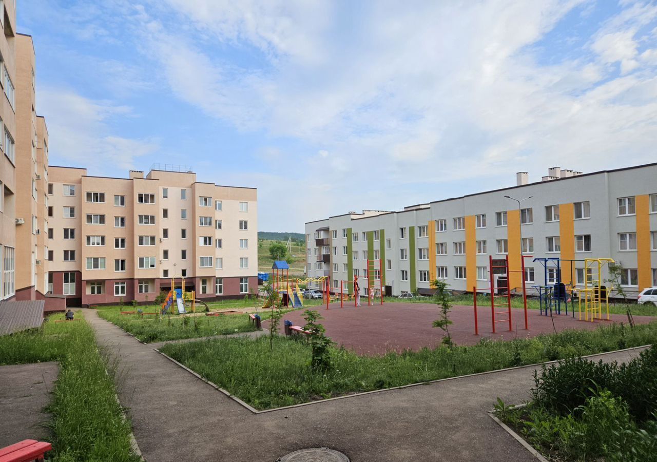 квартира г Октябрьский ул Рахимьяна Насырова 3 фото 10