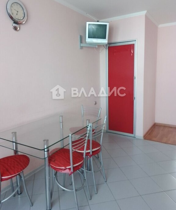 квартира г Тобольск р-н мкр 9 3Б фото 9