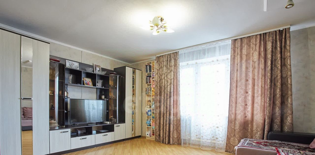 квартира г Саратов р-н Волжский пер Обуховский 13/19 фото 4