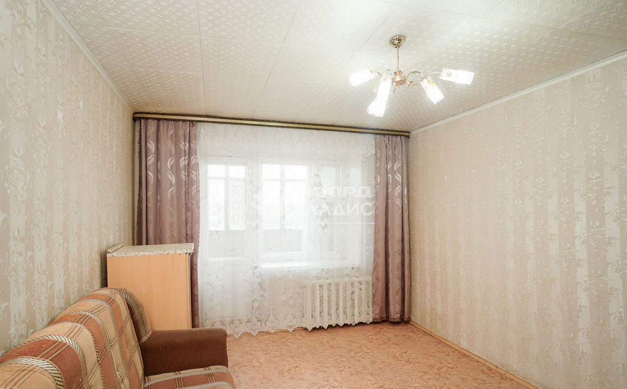 квартира г Омск р-н Кировский ул Дианова 26/1 фото 2