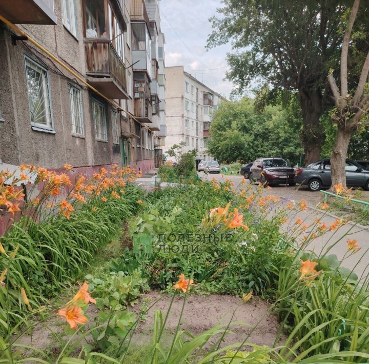 квартира г Барнаул р-н Железнодорожный ул Новороссийская 11 фото 12