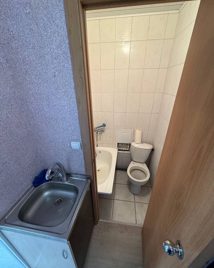 квартира г Барнаул р-н Железнодорожный ул Георгия Исакова 116а фото 2