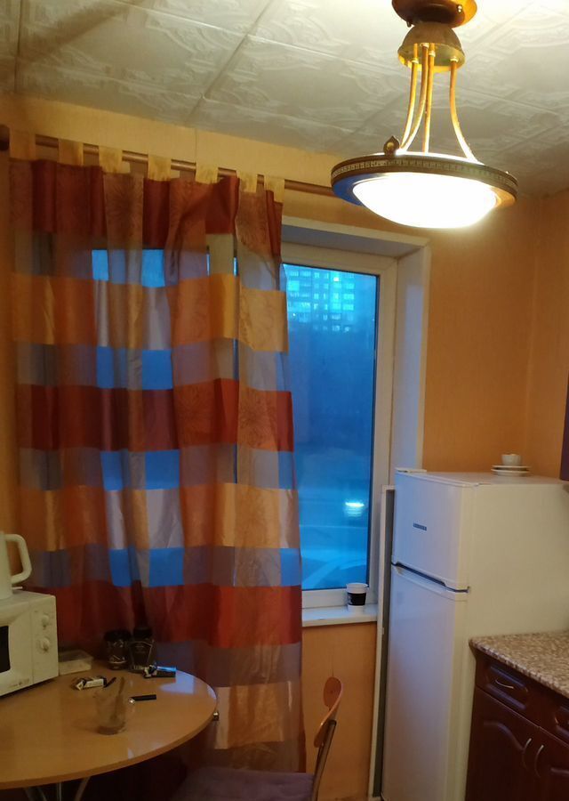 квартира г Мурманск р-н Октябрьский ул Карла Маркса 45 фото 2