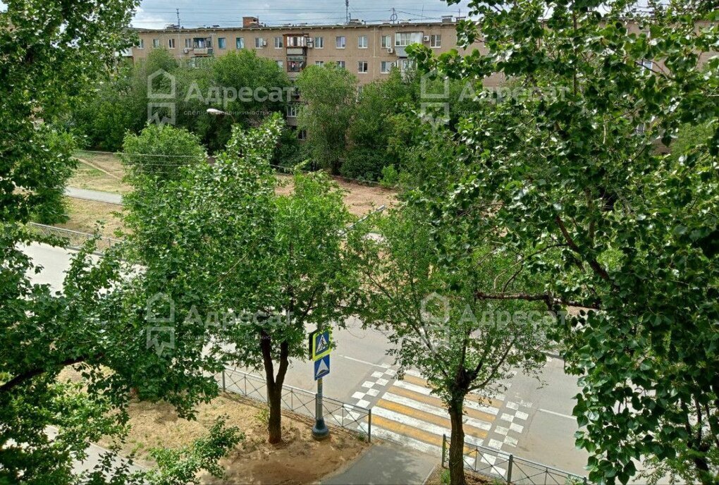 квартира г Волжский ул Пионерская 43 фото 1